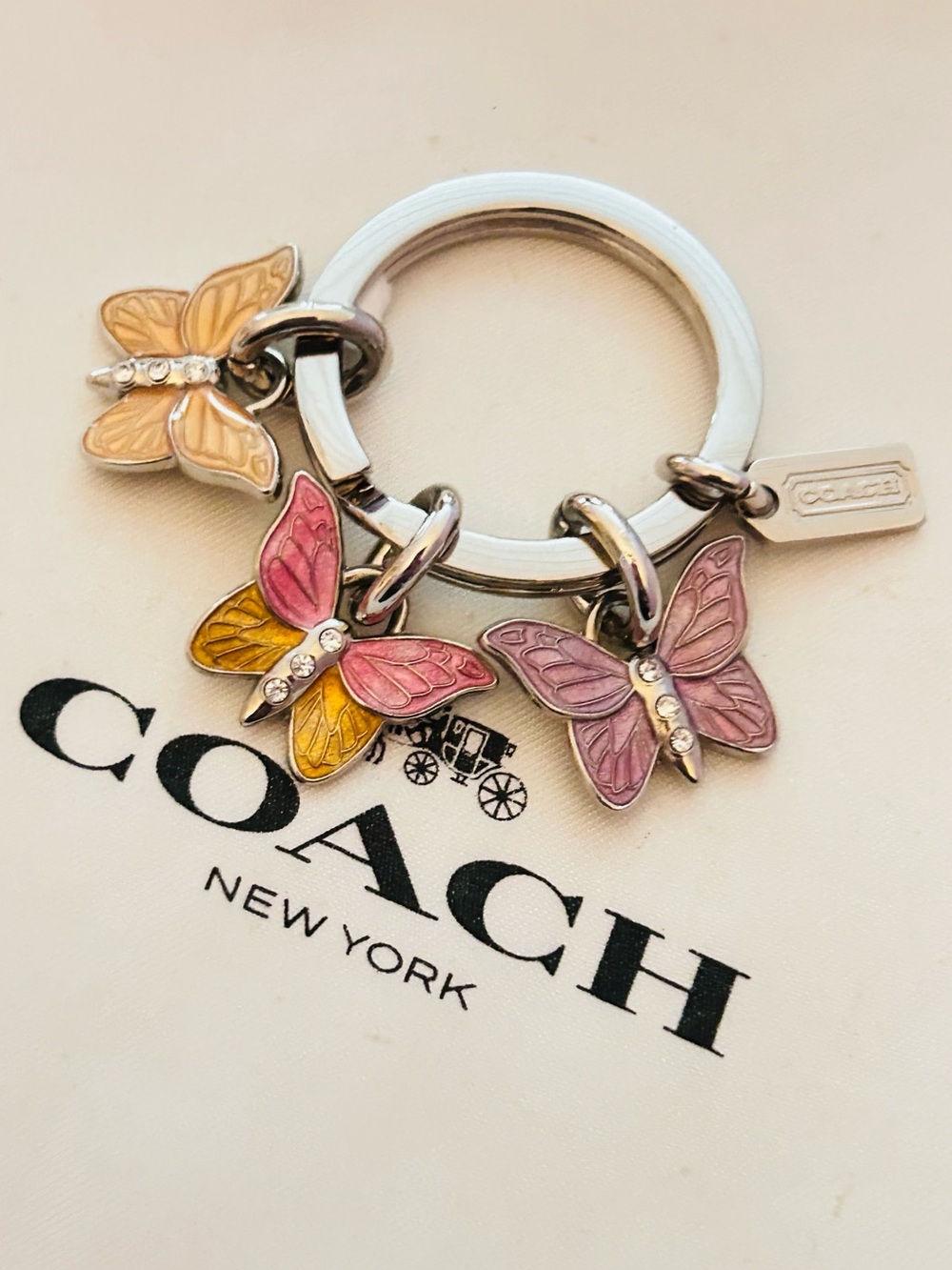 NWOT RARE Coach Y2K Butterfly Keychain/ Bag Charm - Picture 15 of 16